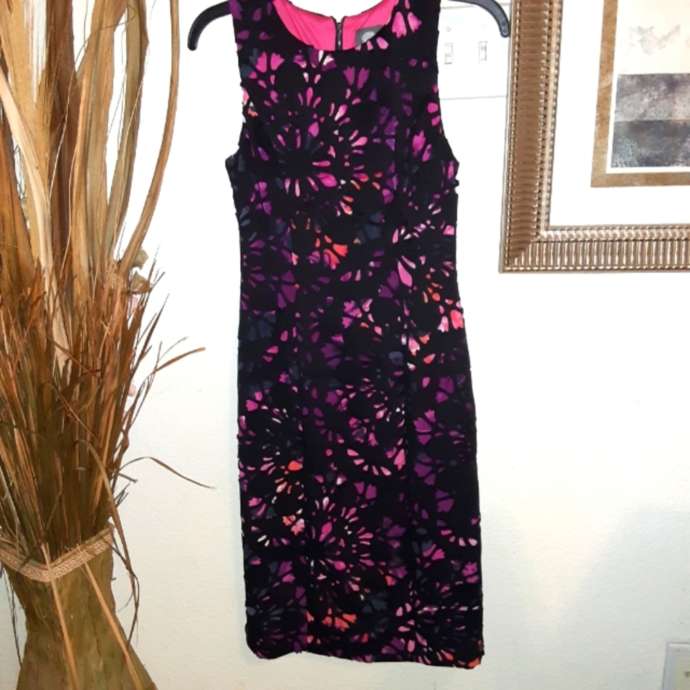 Vince camuto cutout dress size 4